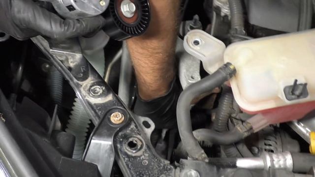 How To Replace Serpentine Belt Tensioner 09-17 Toyota RAV4