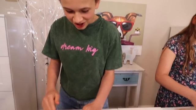 NUMBERS PICK THE FIDGETS IN OUR SLIME!! **SATISFYING** | JKREW смотреть онлайн