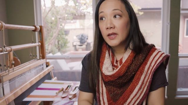 How to Join New Weft Yarn // Weaving Tutorial // Lo Meets Loom смотреть онлайн