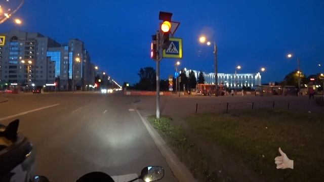 Первый выезд на HONDA СВ 400 после покупки. И легкий прохват по Питеру вечерком.