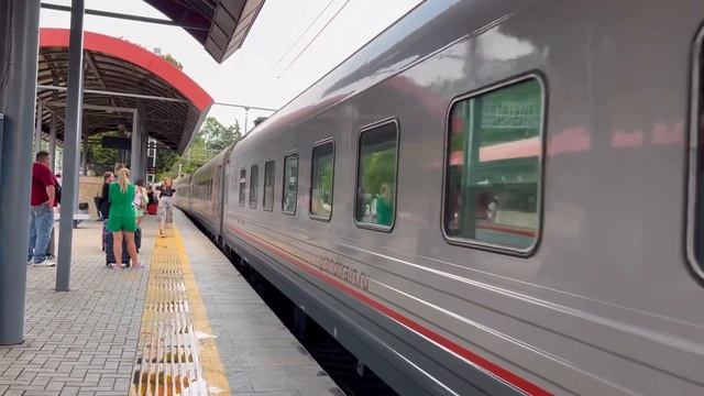 На поезде из Сочи в Крым / Вокзал Сочи смотреть онлайн