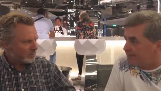 Интервью с генеральным директором CROWD1 Йоханом фон Холстайном смотреть онлайн