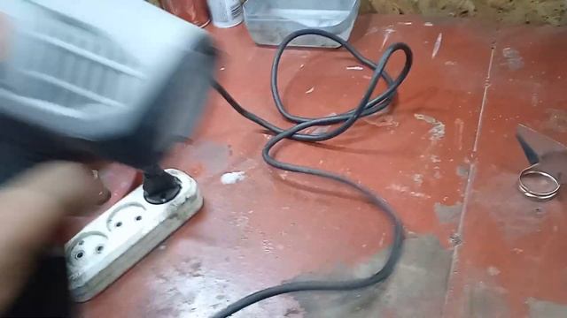 Обзор на Фен (строительный) ЗУБР ФТ-2000 смотреть онлайн