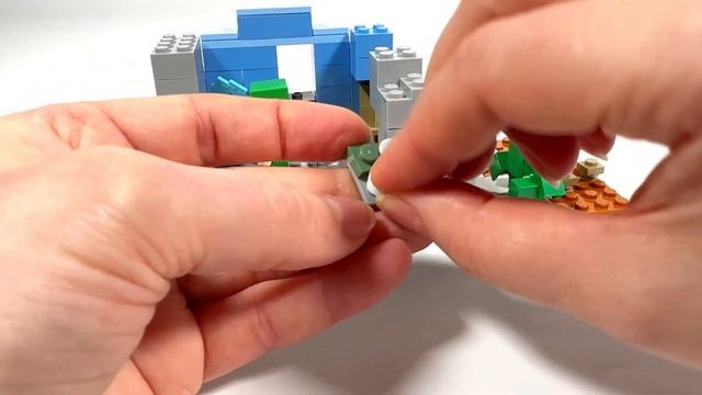 LEGO Minecraft 2023 The Frozen Peaks 21243 Speed Build & Review смотреть онлайн