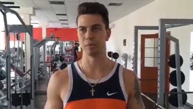 Приглашение Макс смотреть онлайн
