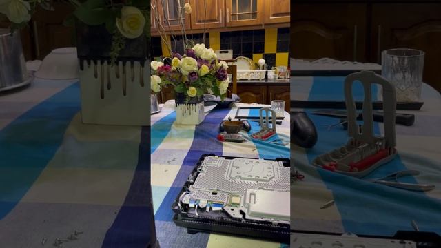 Ремонт PS4 Pro: Замена корпуса и разборка после расплавки смотреть онлайн