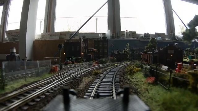 Rundfahrt EBF Schwarzenbek H0 Gleichstrom Anlage смотреть онлайн