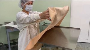 Накрытие мал инстр стола многоразовым бельем