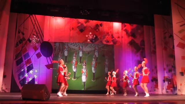 Ансамбль танца Гранд Жэтэ. Мажоретки смотреть онлайн