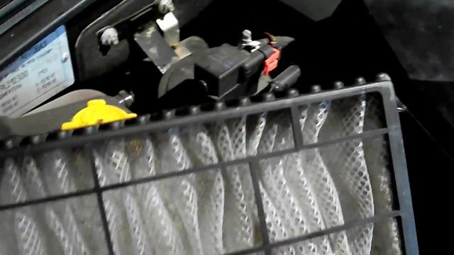 замена воздушного фильтра печки на ниве шевроле смотреть онлайн