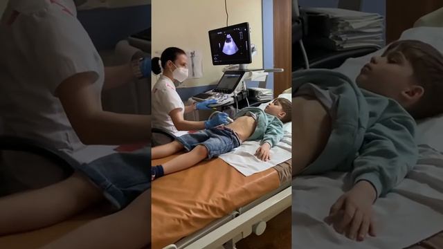 Узи брюшной полости детям. Самый хороший доктор. Скорая помощь. смотреть онлайн
