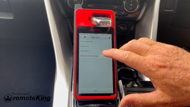 Using the Autel KM100 to Generate and Program a Smart Key (Mitsubishi Eclipse Cross, 2019) смотреть онлайн