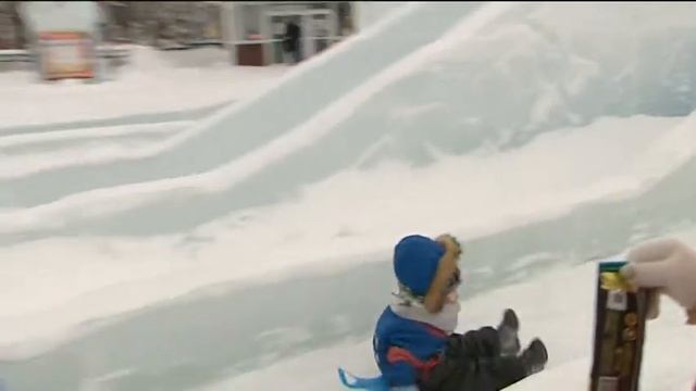 Насладиться и не испачкаться! Югорчане отметили День эскимо смотреть онлайн