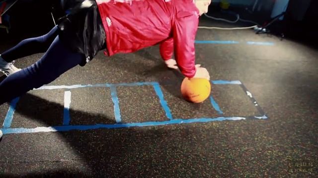 ФК "Наши Люди". Давид Навоян смотреть онлайн