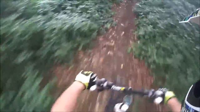 Ride dans un vieux terrain de cross VTT/enduro/C.E.F/#2 смотреть онлайн