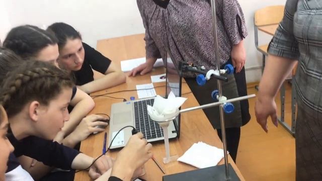 Экскурсия по центру образования "Точка роста" в МКОУ "Таловская СОШ" смотреть онлайн