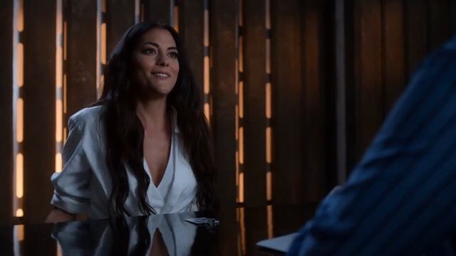 Eve | 7 Rings (Lucifer) смотреть онлайн