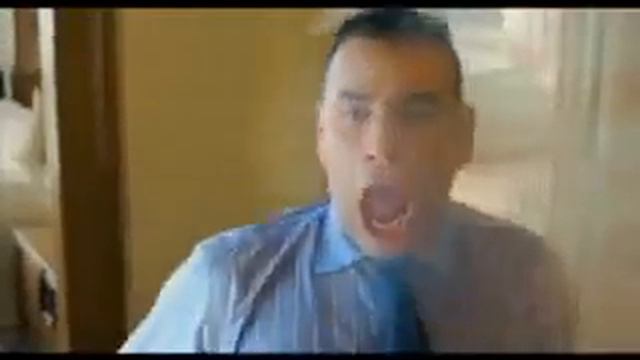 Funny Commercial смотреть онлайн