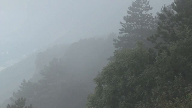 Eric Heberling (Elder Scrolls I - Daggerfall) — “Raining” [Extended with Mild “Rain” Sounds] (1 Hr. смотреть онлайн