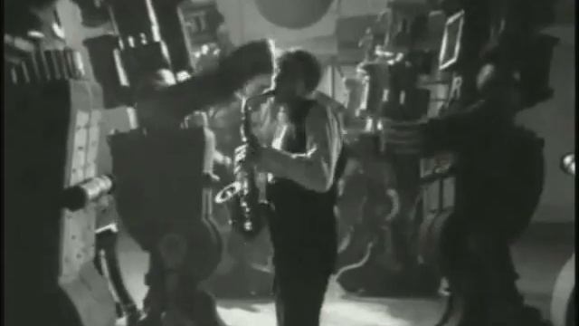 Гибель сенсации 1935 Отрывки смотреть онлайн