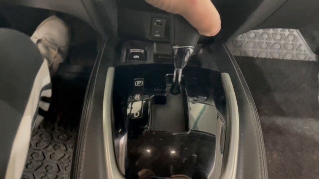 Nissan X-Trail, установлен мультилок на акпп - это защитное устройство, которое убережет от угона. смотреть онлайн