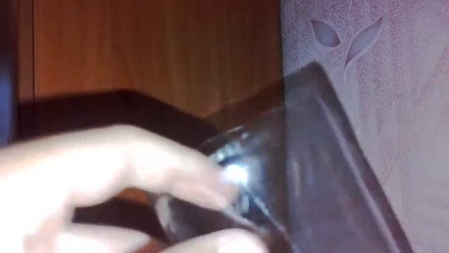 КАК СДЕЛАТЬ ШТАТИВ ИЗ БУТЫЛКИ смотреть онлайн