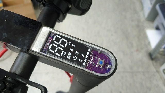 Xiaomi M365 Electric Scooter Installation PRO Display