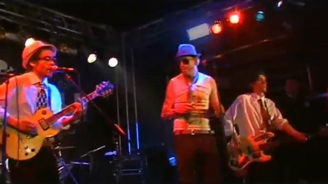 Тараканы! — Поезд в сторону Арбатской смотреть онлайн