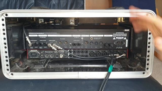 RACK RIGS How to build a Digital Guitar Rig / Live Rig Box with an AxeFX смотреть онлайн