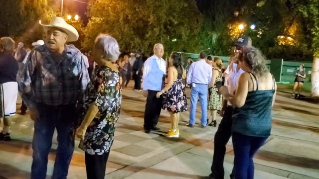 ECHALE RITMO. GRUPO DOS TRES. VERBENA 2023 смотреть онлайн