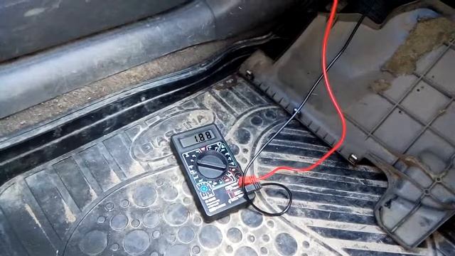 Проверка регулятора давления топлива на Toyota Corona Premio ST210 3S-FSE D-4 смотреть онлайн