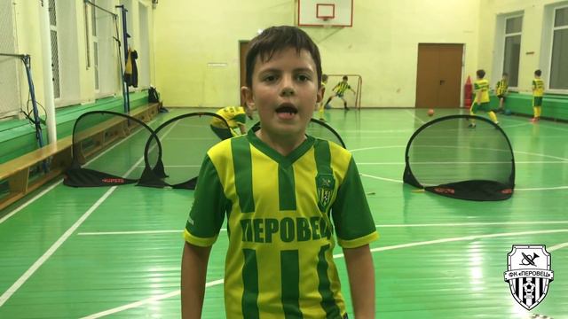 Перовцы поздравляют с 8 марта родителей. Команды Рыжова Ивана Ильича смотреть онлайн