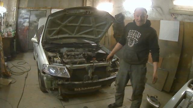 Собрал бампер из кусков. Ремонт рваного бампера. смотреть онлайн