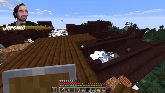 Minecraft, But Buttons Spawn Structures... смотреть онлайн