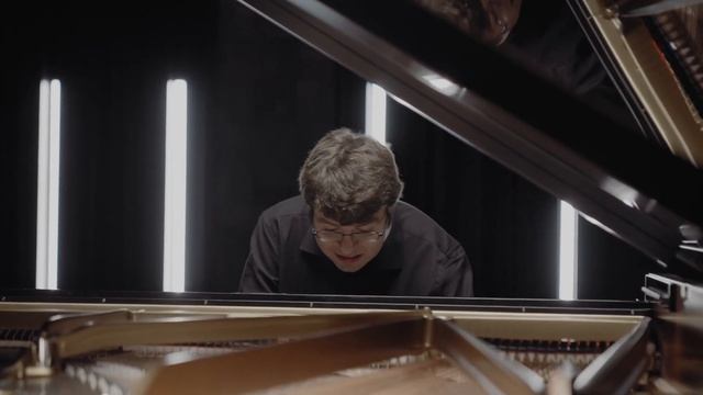 А. Скрябин - Фантазия, соч.28 / Михаил Углов (фортепиано) смотреть онлайн