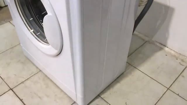 Стиральная машина Indesit WISN82 смотреть онлайн