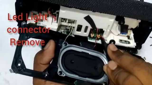 sony srs-xb21 What's Inside / TEARDOWN / DISASEMBLY смотреть онлайн