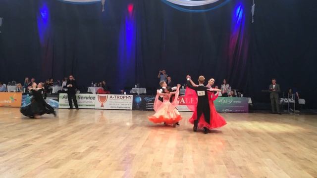 Венский вальс. Янчишин Евгений - Латкова Марина. Юниоры 2Д. Финал смотреть онлайн