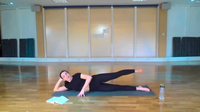 Pilates with Kirsty смотреть онлайн