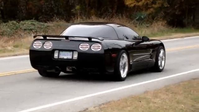 1999 Chevrolet Corvette C5 Burnout & Takeoff! смотреть онлайн