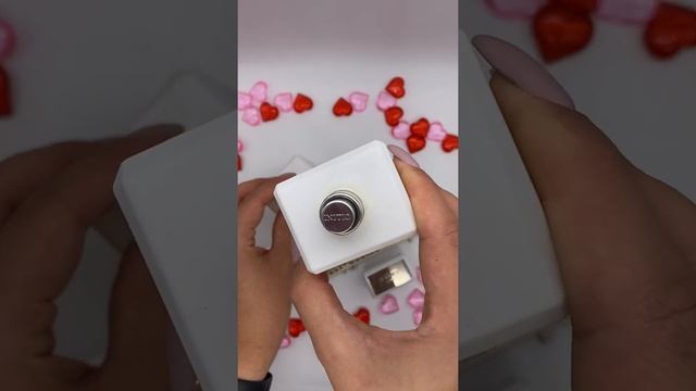 Отличие оригинала от люкс копии Initio Parfums Prives Rehab смотреть онлайн