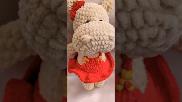 схемы Бегемот в сарафанчике своими руками из плюшевый пряжи смотреть онлайн
