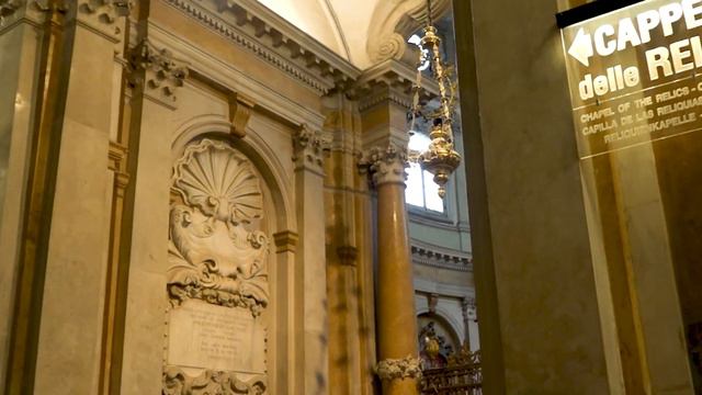 Italia : Padova : Pontificia Basilica Minore di Sant'Antonio смотреть онлайн