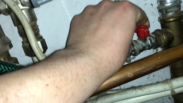 Zentralheizung Wasser nachfüllen Gastherme F22 Fehler Systemdruck erhöhen Vaillant Heizung DIY смотреть онлайн