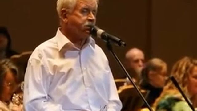 Никоненко читает стихи Есенина смотреть онлайн