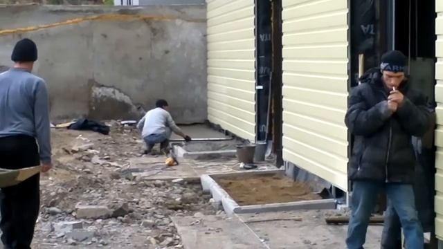 Монтаж отмостки -выставления пареблика