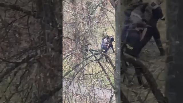 Били в наручниках пока не потерял сознание. Помните ублюдки мы за вами следим20 ЛЕТ КАЖДОМУ ОБЕЩАЕ смотреть онлайн