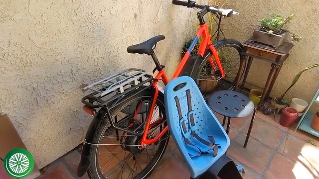 Yepp Maxi Child Seat on RadMission rack: RadPowerBikes says the seat is not compatible but it is! смотреть онлайн