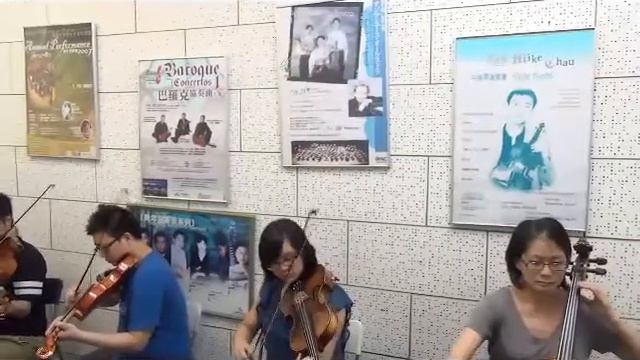 W. A. Mozart Eine Kleine Nachtmusik смотреть онлайн