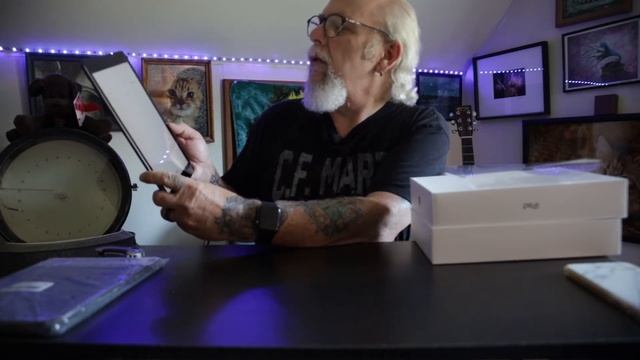 iPad 8 Unboxing! смотреть онлайн